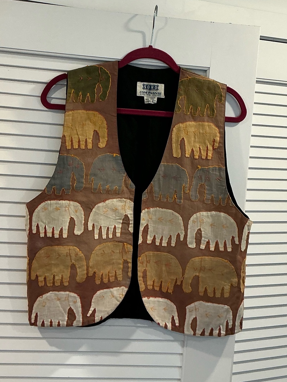 Vintage Y2K Brown Elephant-Print Vest maximalist Lagenlook artsy size small